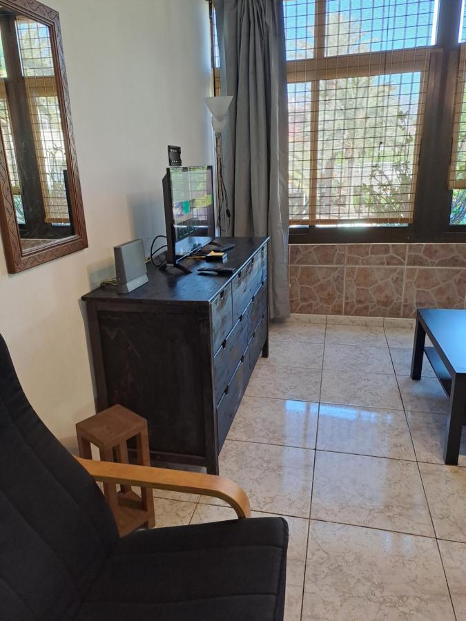 Primavera Appartement Tot 7 Personen Ideaal Voor Backpackers Арона Экстерьер фото