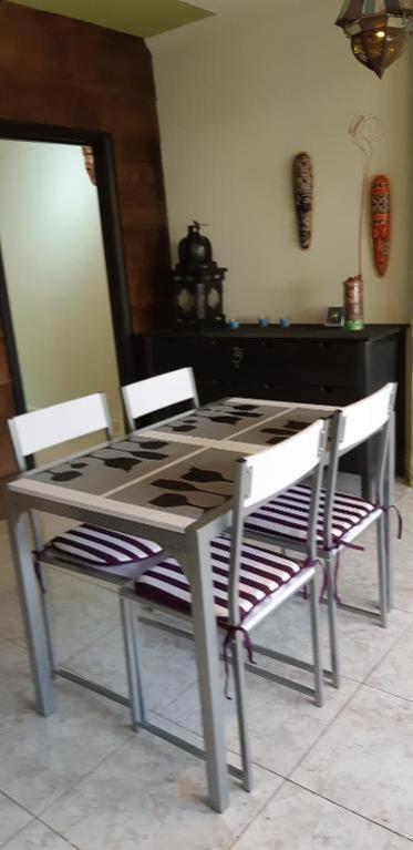 Primavera Appartement Tot 7 Personen Ideaal Voor Backpackers Арона Экстерьер фото